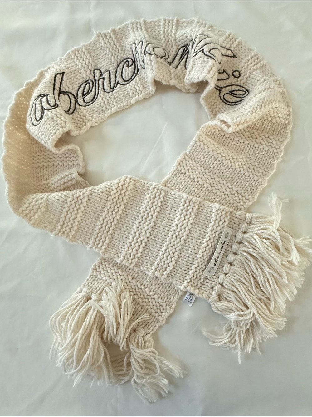 Vintage Abercrombie & Fitch Cream chunky Knit Scarf with Embroidered Logo Y2K